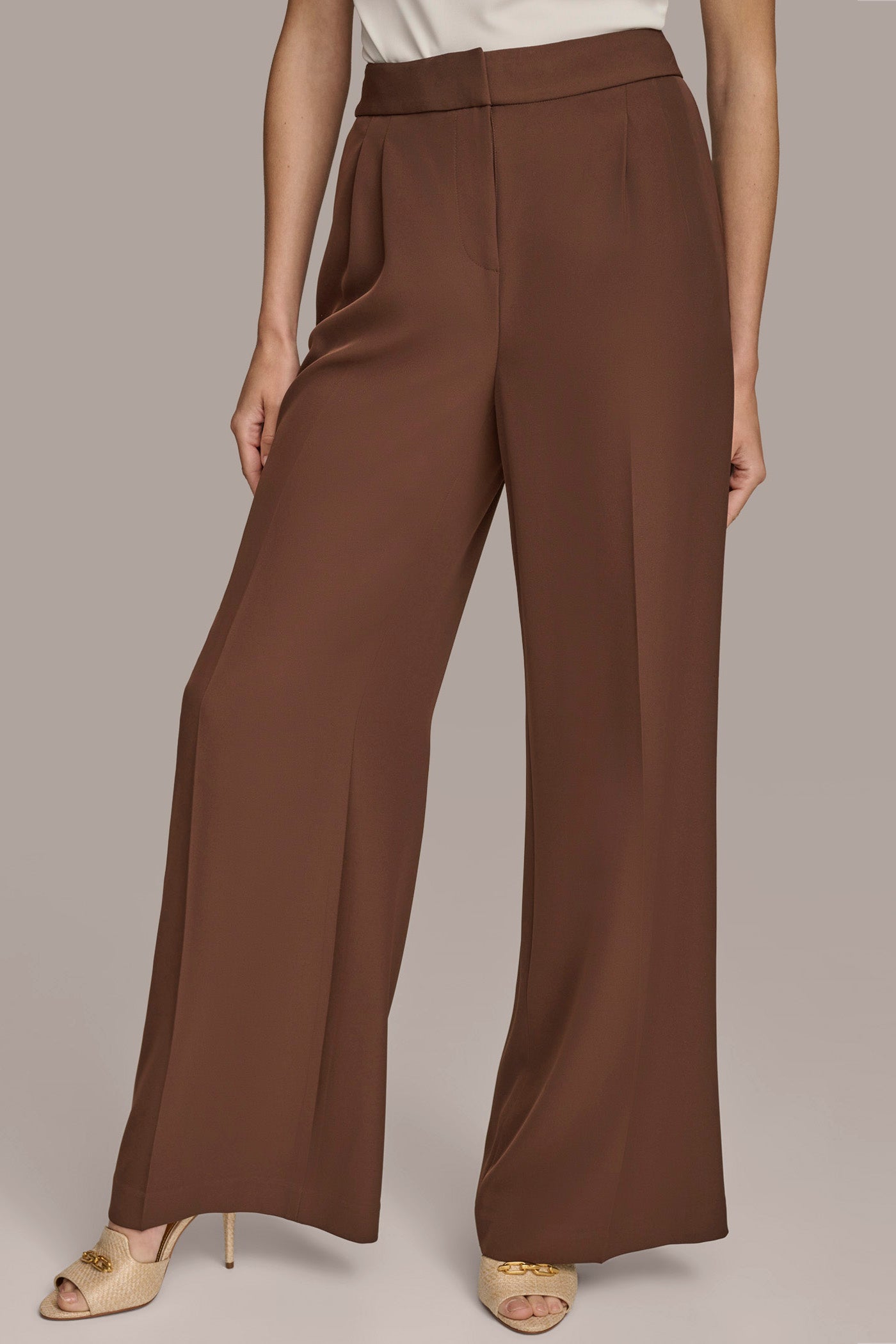 (image for) OUTSTANDING SOFT SUITING WIDE LEG PANT